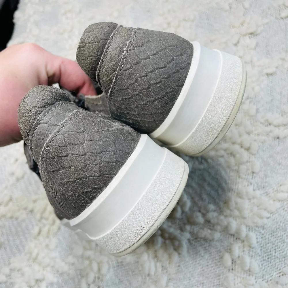 Timberland Sneakers Women's Size Slip On Gray Leather‎ Platform